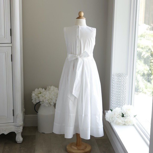 Strasburg Dress Smocked Sleeveless White Blue Accents Size 10 - Picture 3 of 7